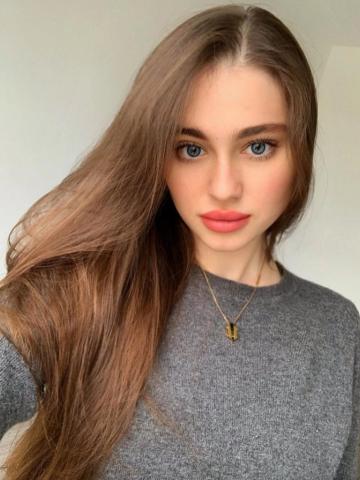 Анюта